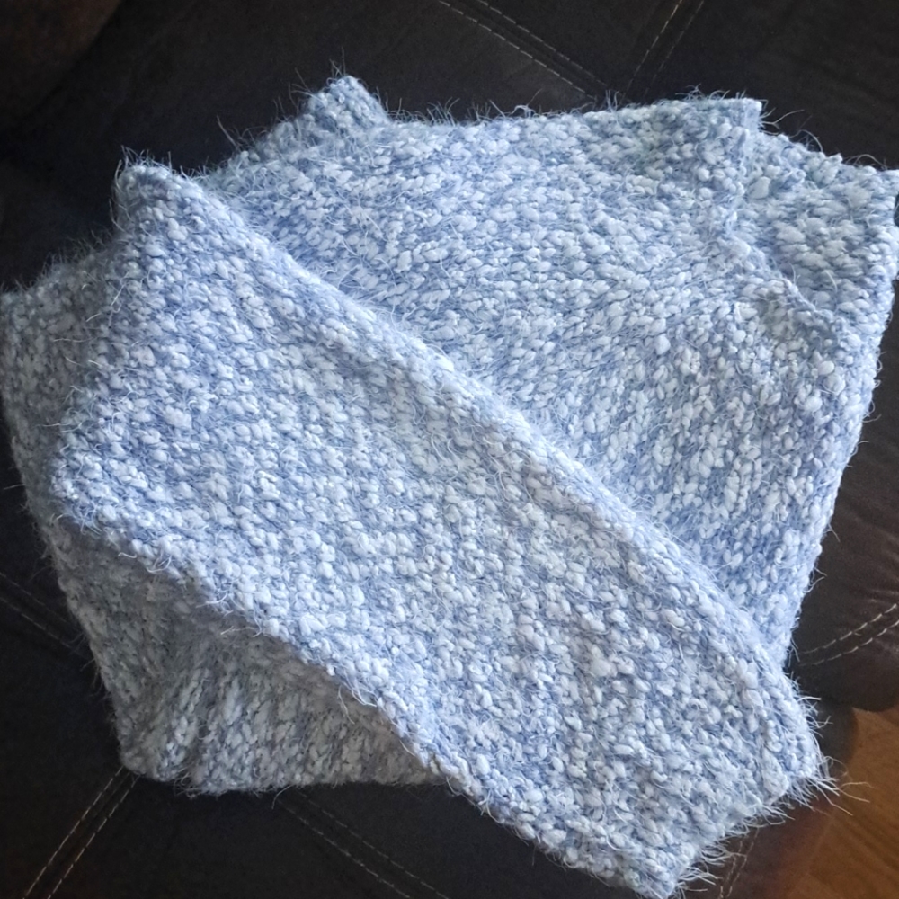 Size XL Womans Sweater New Without Tags - Picture 4 of 11